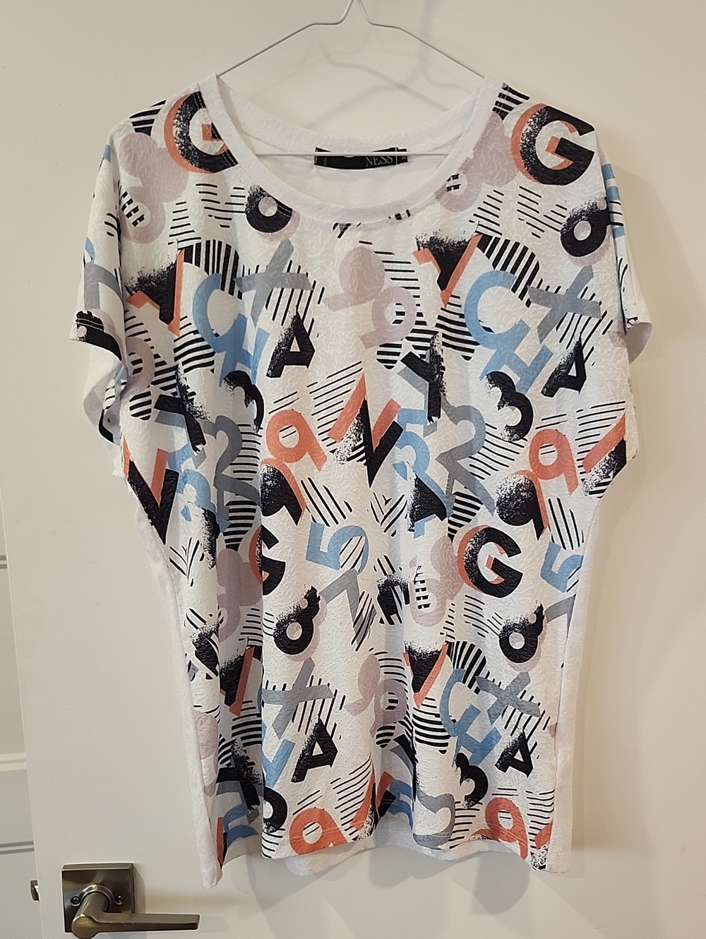 P2P 23" Casual Graphic Tee - White with Blue & Coral Print